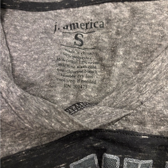 NWT Lambeau Field grey football NFL tee size S - Picture 10 of 10